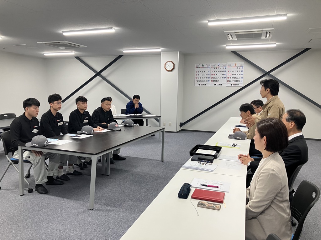 ベトナム人実習生の入社式2024_4 new4.jpg