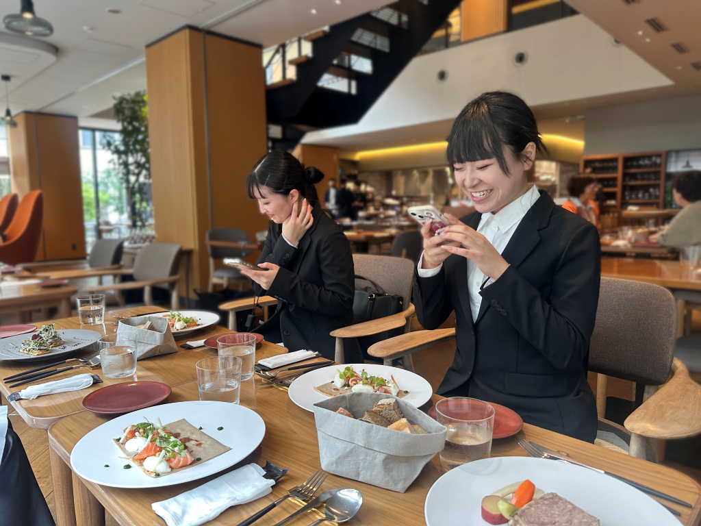 241001_内定式8.jpg img_2024_naitei8.jpg