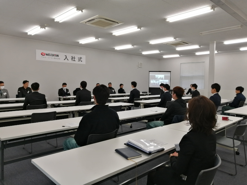 入社式4 new4.jpg